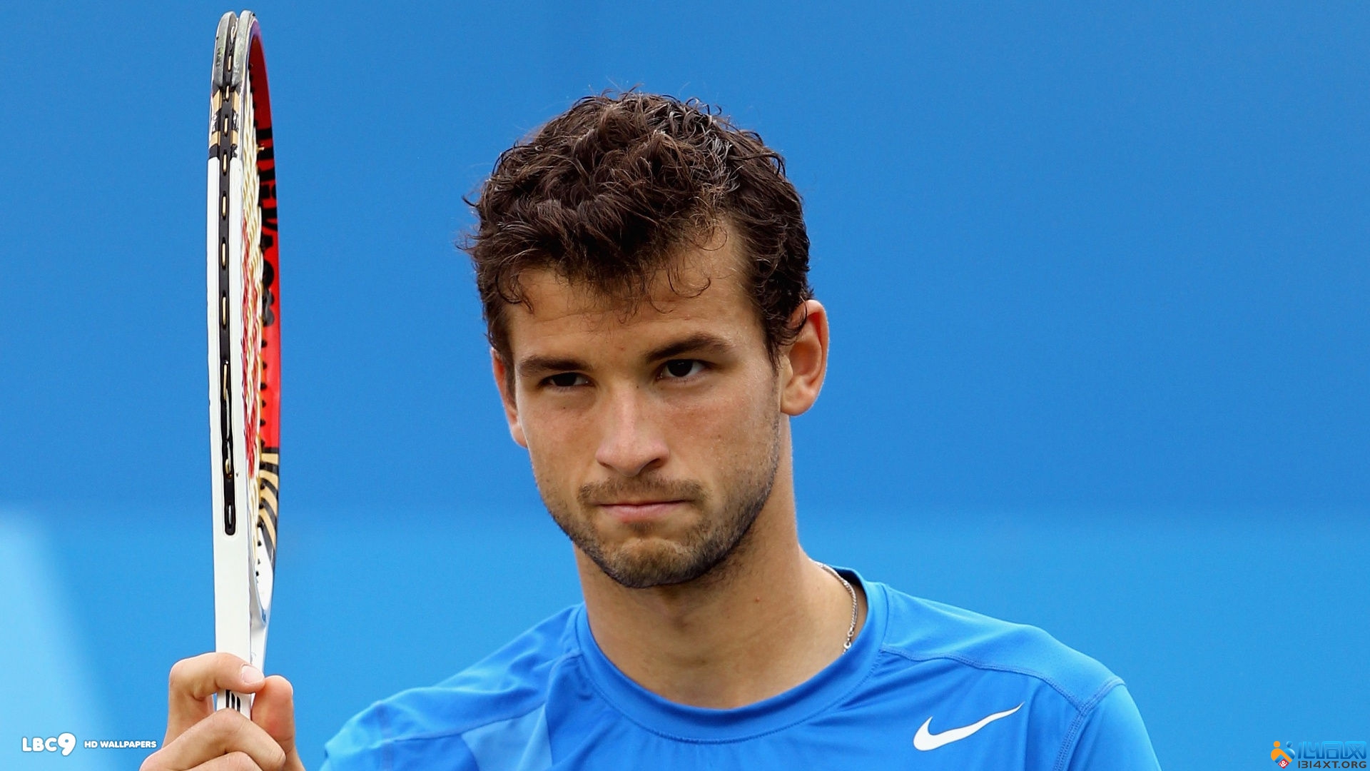 绩的低谷还 绩的低谷还